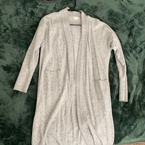 Long cardigan sweater